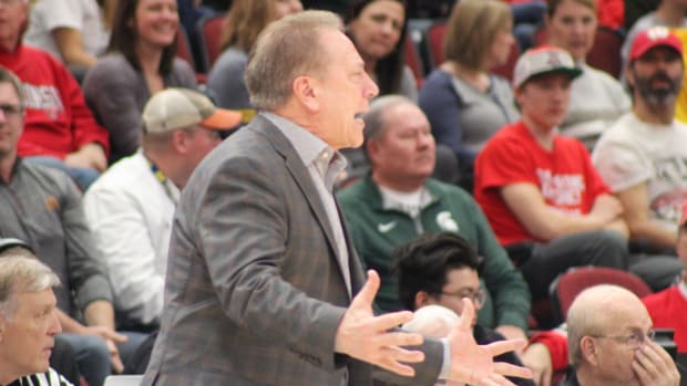 31619 MSU WI GAMER TOM IZZO